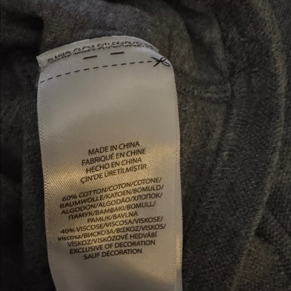 PoloRL Hoodies both in size 2T very good preowned condition Total of two hoodies - Picture 12 of 13